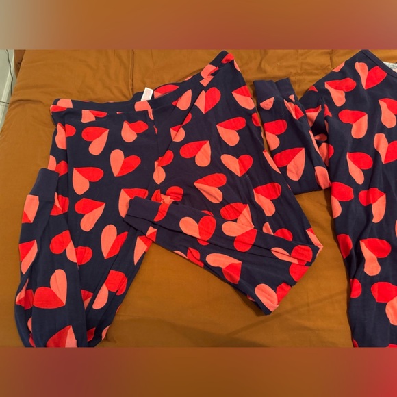 Heart Pattern men’s Pajamas - Navy and Red - Picture 3 of 6